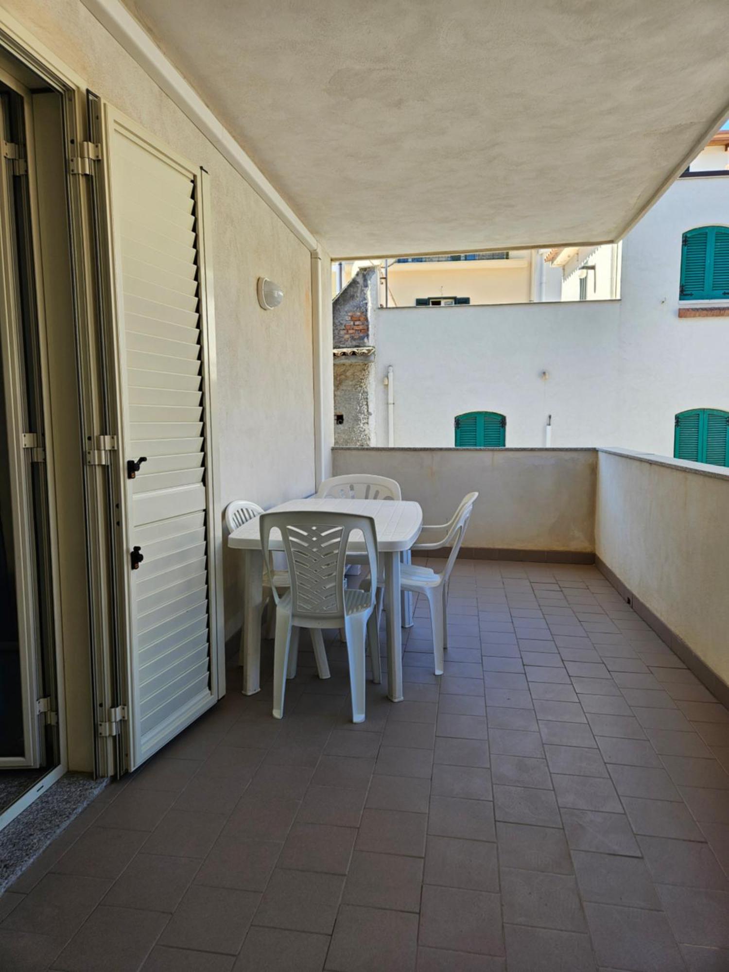 Family House Letojanni Taormina Apartment Exterior photo