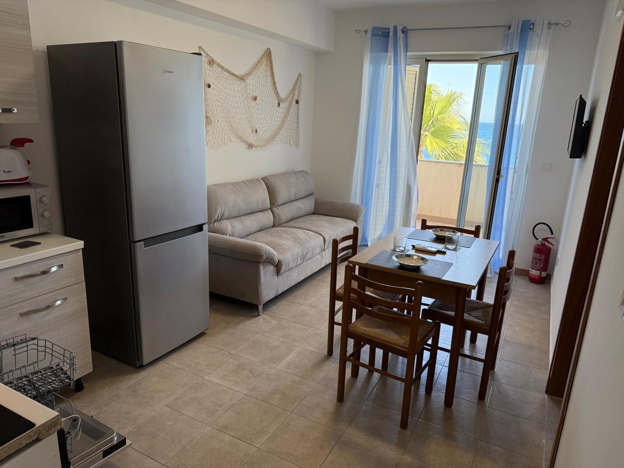 Family House Letojanni Taormina Apartment Exterior photo