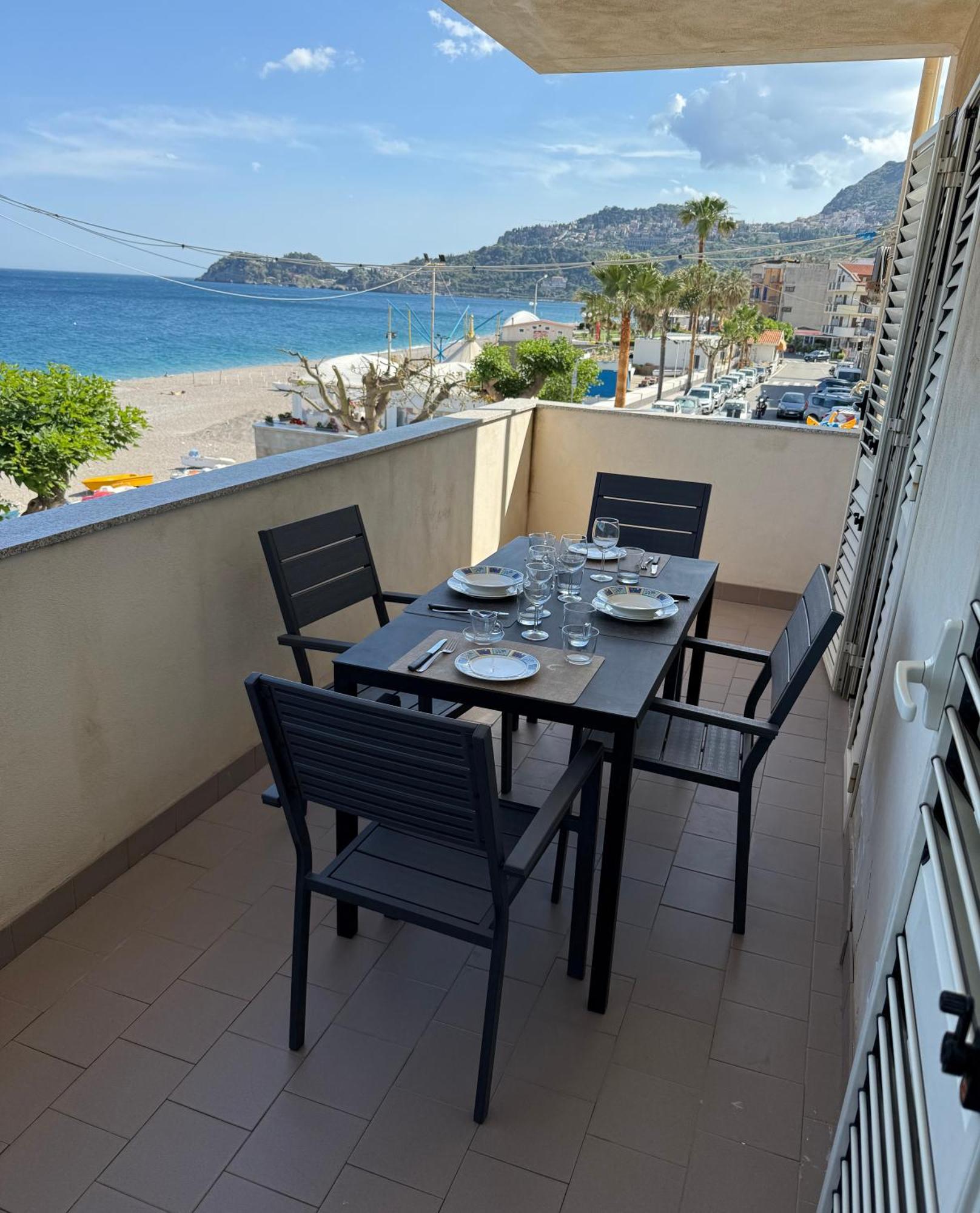 Family House Letojanni Taormina Apartment Exterior photo
